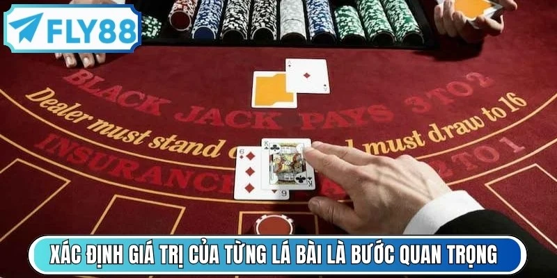 Việc xác định giá trị của từng lá bài là bước quan trọng nhất của anh em